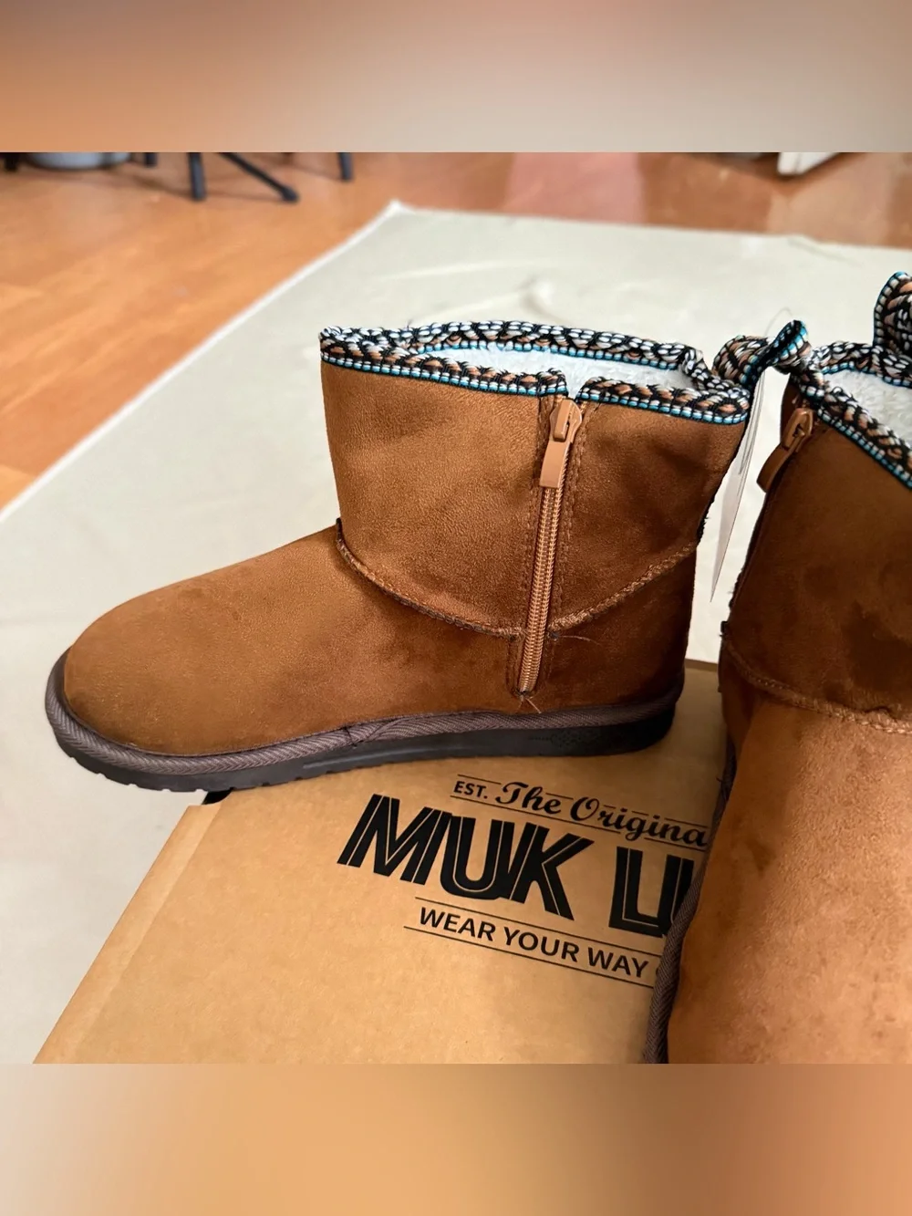 Muk Luks Side Zip Winter Boots - Tasha Chestnut Size 8 New In Box
